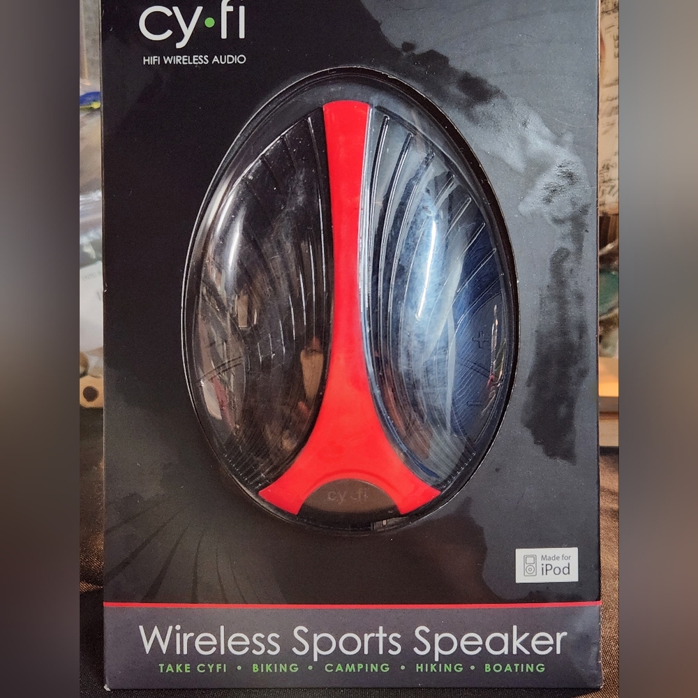 Cy-Fi CD Quality Wireless Audio for iPod NIB Sealed